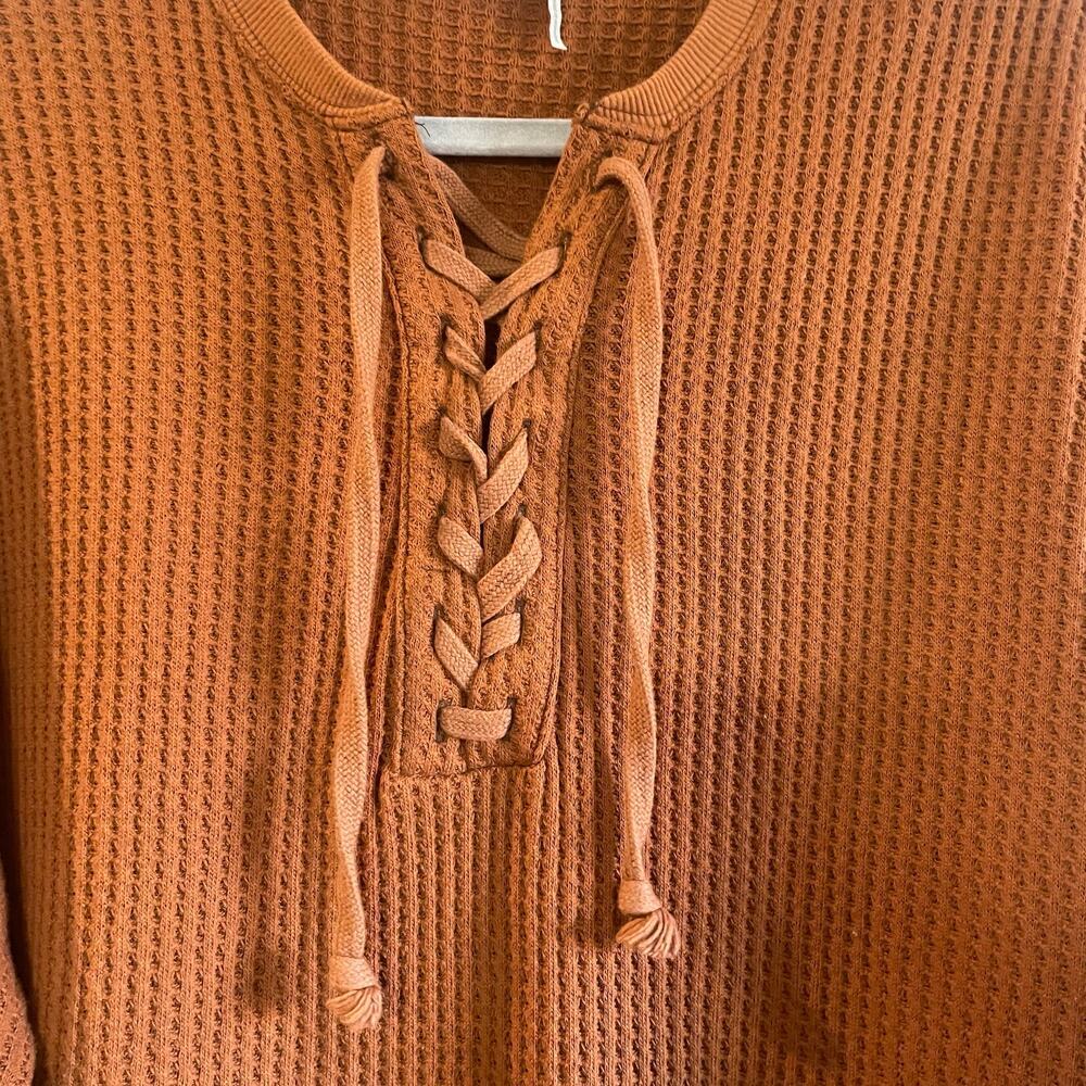 Out From Under Waffle Lace Up Front Boxy Henley from Urban Outfitters size Small - Picture 14 of 14